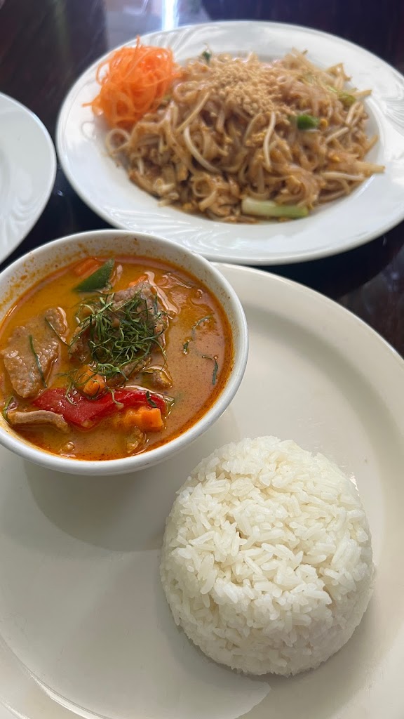 Tip Thai Restaurant