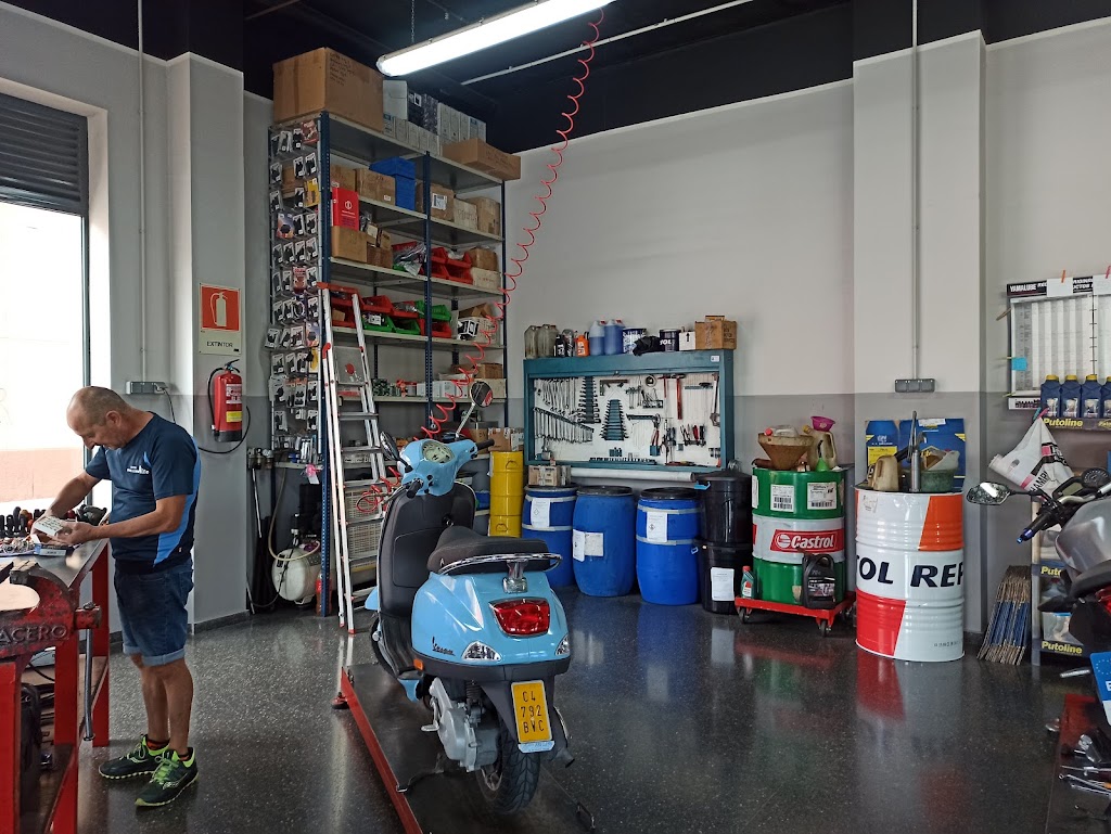 Hermanos Llopis SL Yamaha Cullera