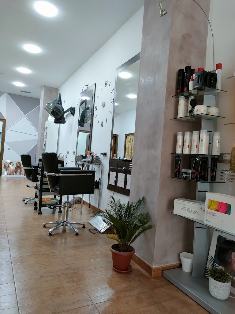 Peluqueria y Estetica Diva
