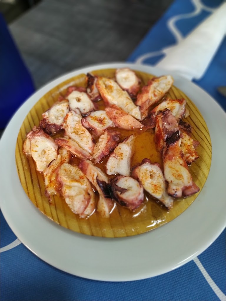 El Bar de Paco — Comida y bebida