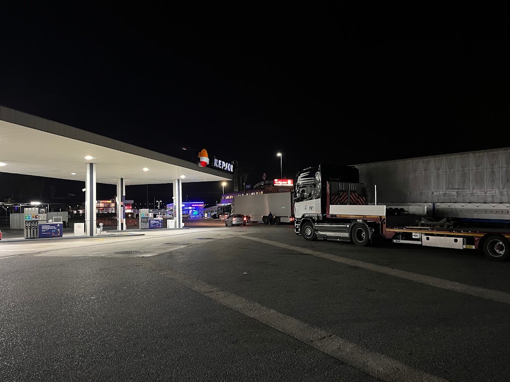 Estacion de Servicio Repsol — Estacion de servicio