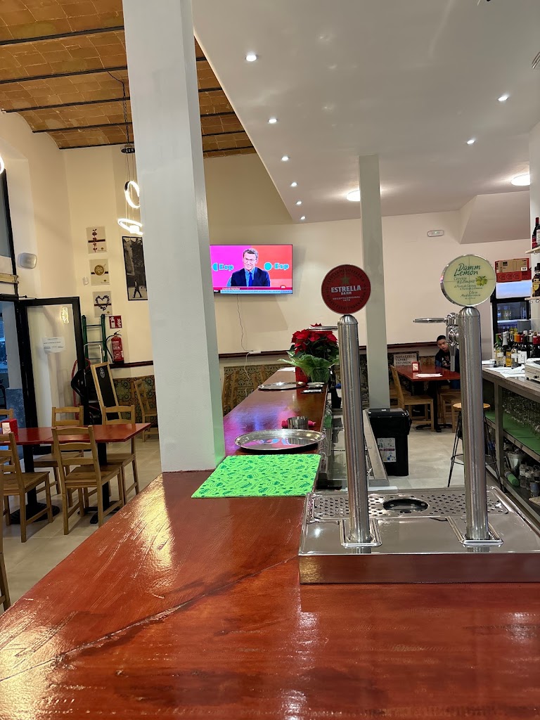 BAR RESTAURANT YONG — Del propietario