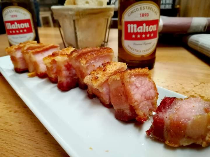 Bar "Los Monteros" — Comida y bebida