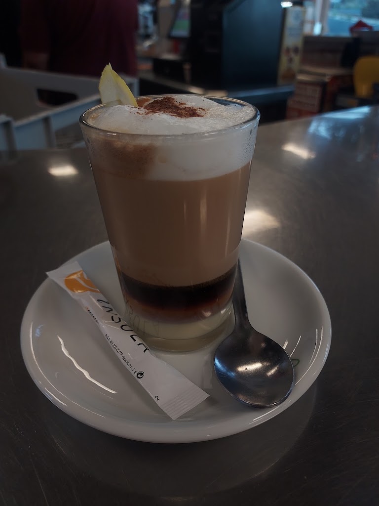 Cafeteria Cepsa EL VOLCAN Arafo,Espana — Cafe