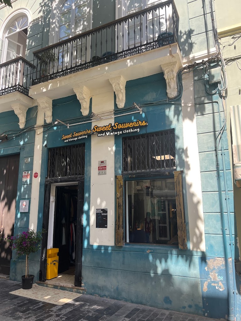 Sweet Souvenirs and Vintage Clothing