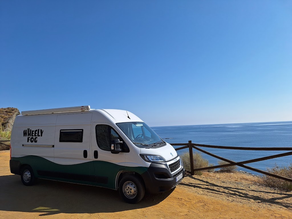 Wheely Fog - Alquiler de furgonetas camper en Valencia