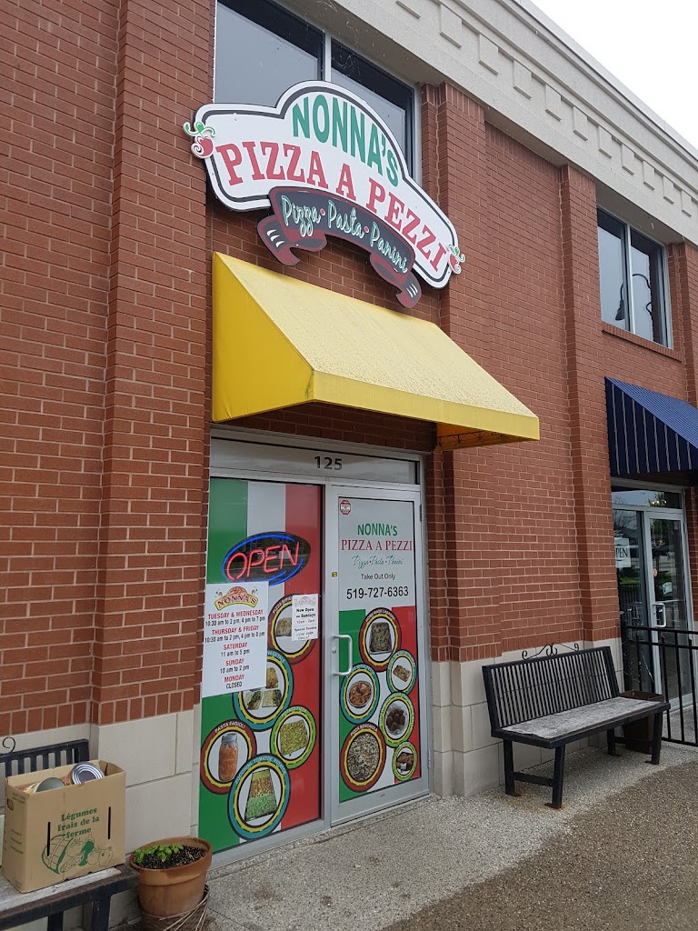 Nonna's Pizza A Pezzi in Windsor