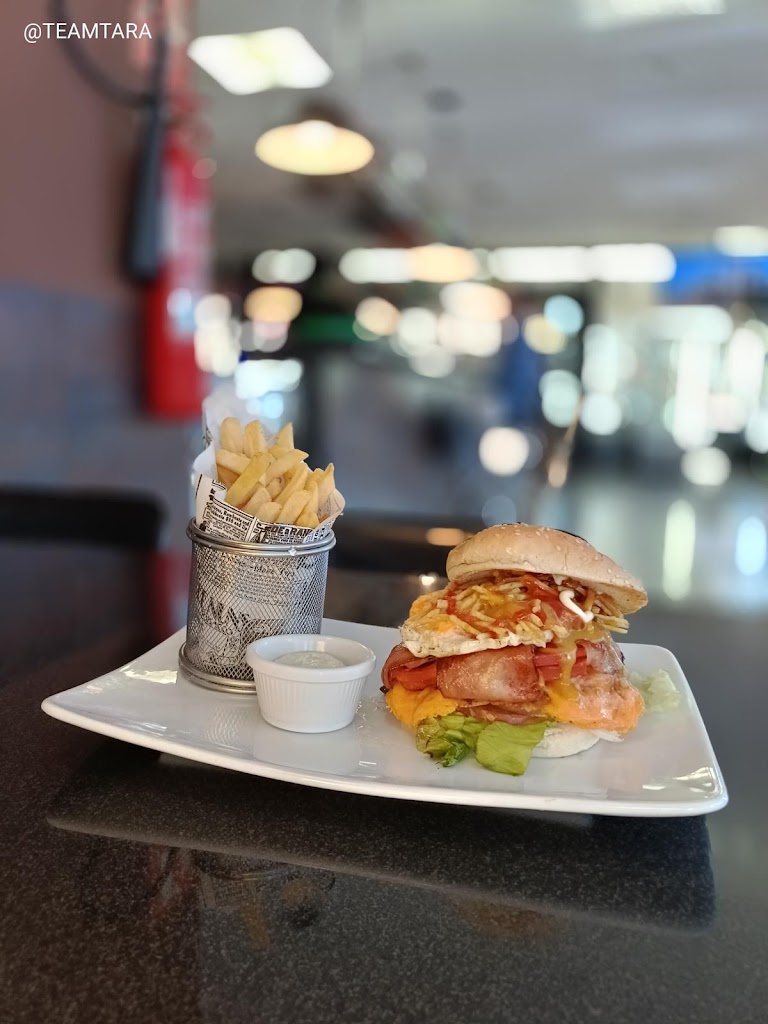 El Paso Guamasa — Comida y bebida