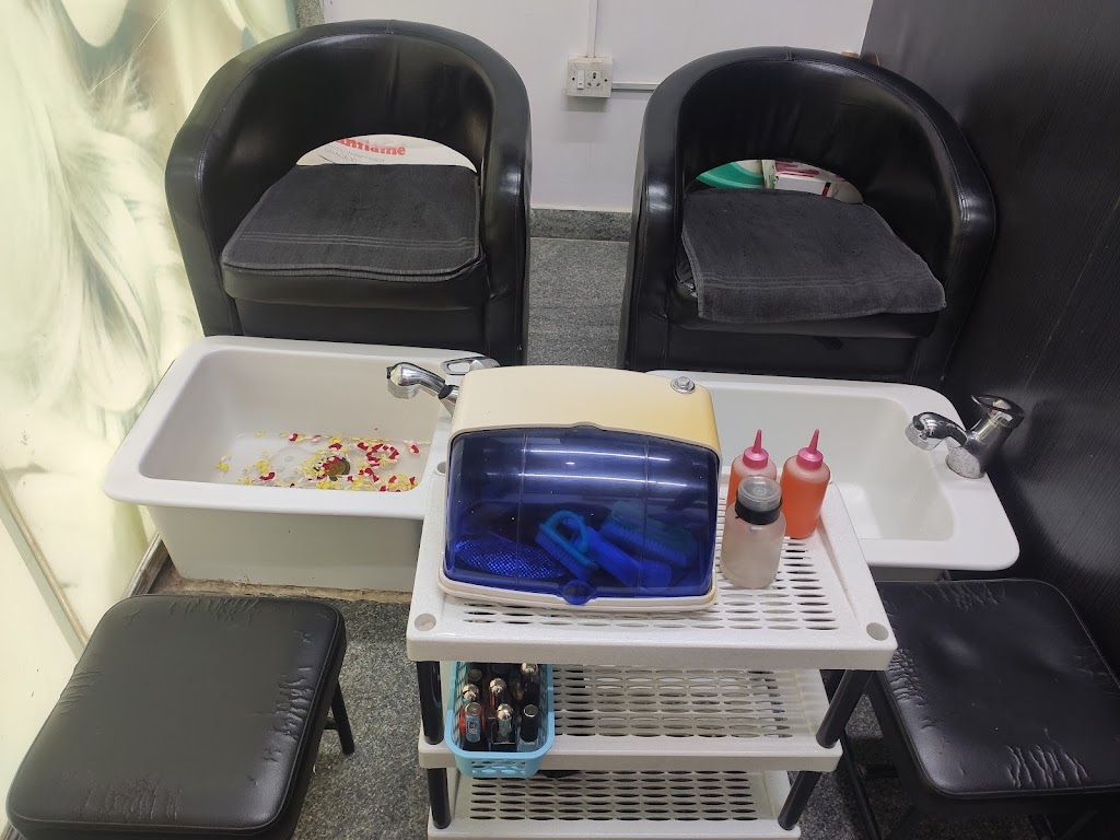 Beautyfly Ladies Salon Spa