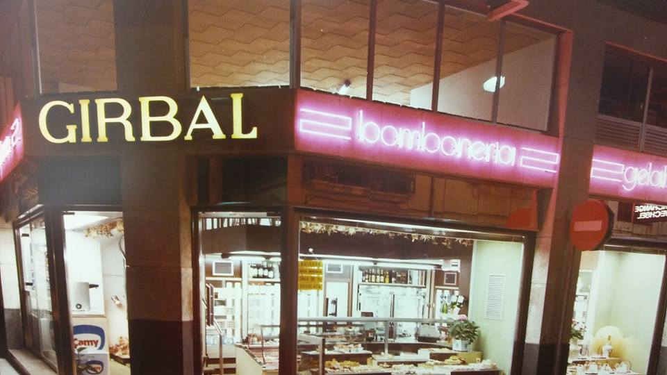 Pastisseria Girbal - Cafeteria y Pasteleria