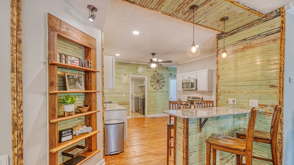 Airbnb Vrbo Stays By Riverwalk Minutes To Columbia Sc