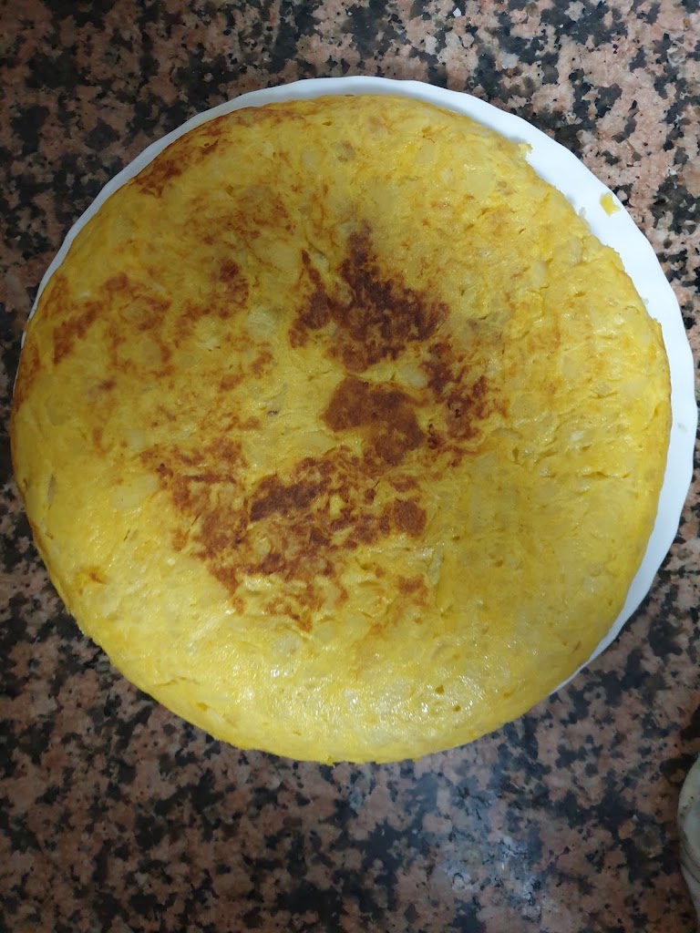Bar Buen Bocata — Comida y bebida