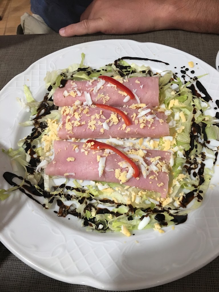 Cafeteria Sandra's — Comida y bebida