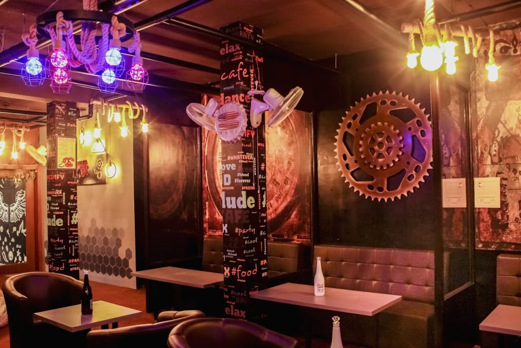 Desidude Restro Cafe