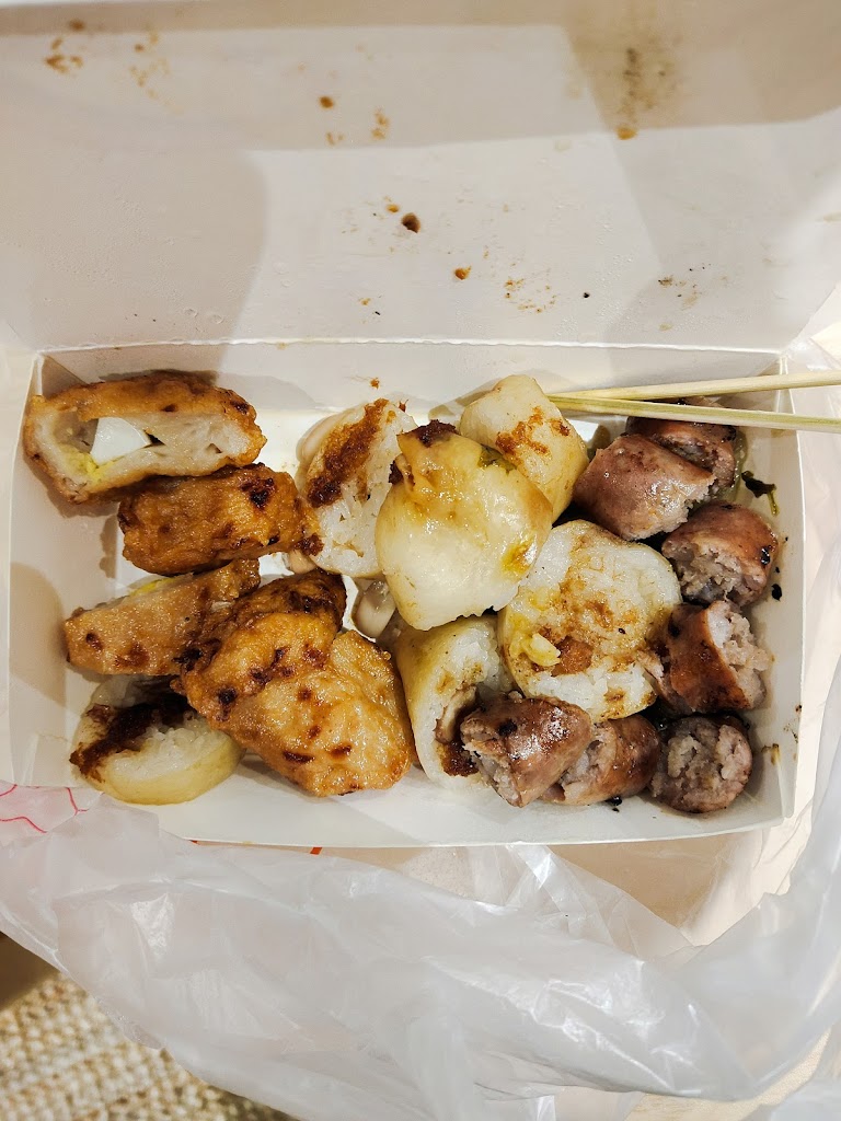 大埔財大腸香腸黑輪 的照片