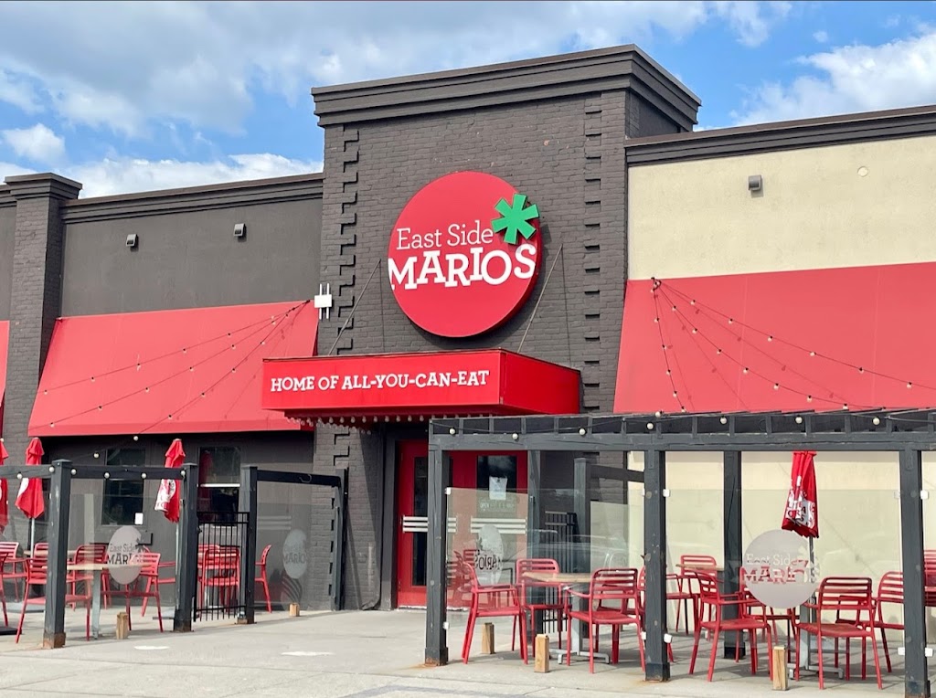 East Side Mario's in Kanata