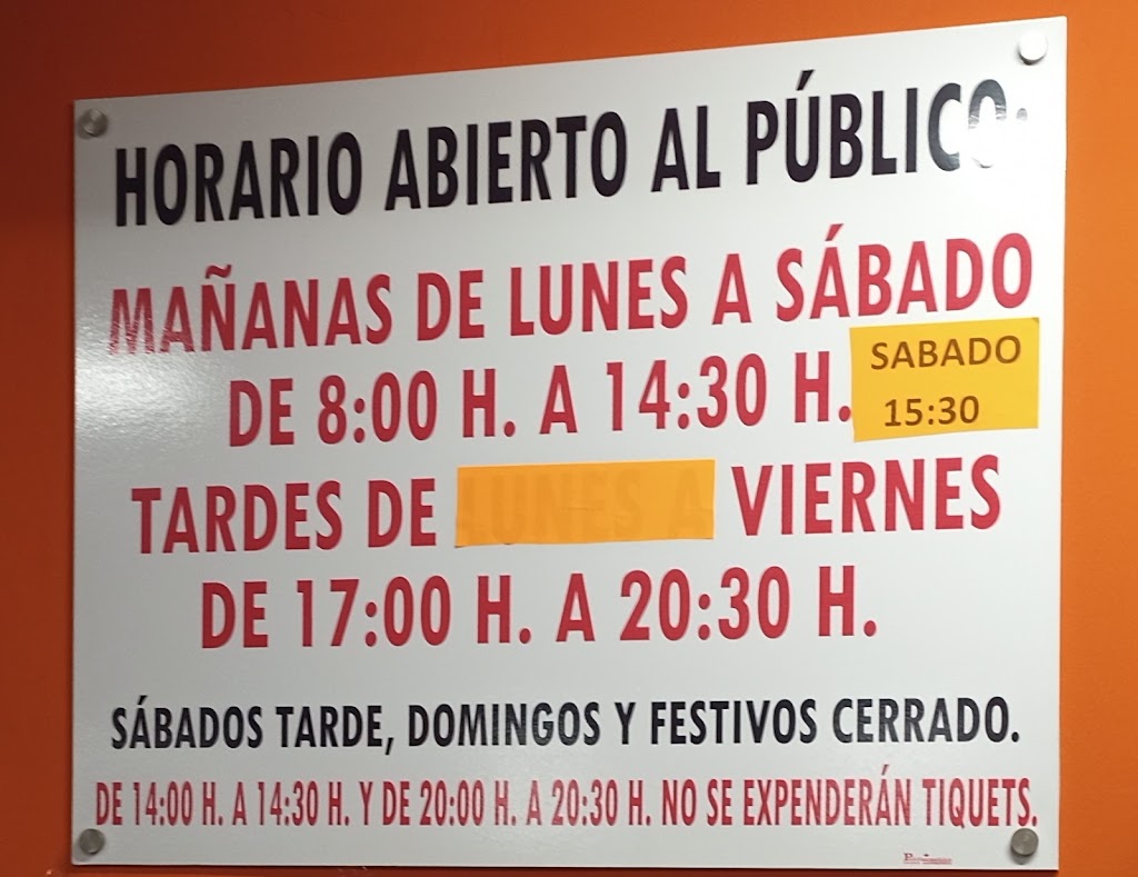 Aparcamiento municipal Picassent — Signo