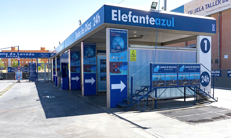 Estacion de servicio Cepsa GUIBE RIVAS — Exterior