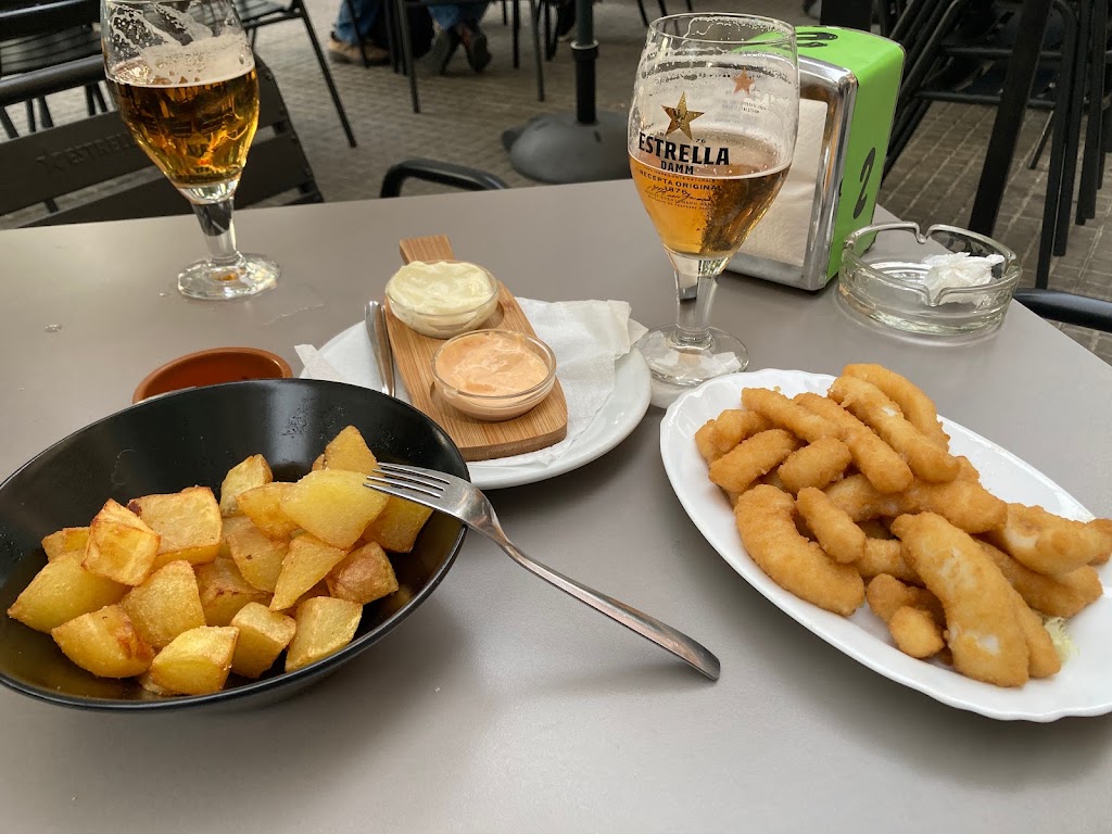 Restaurant Tapas & Mas — Comida y bebida