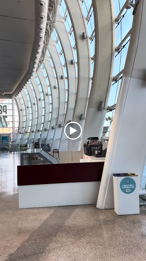 H2O Centro Comercial — Videos