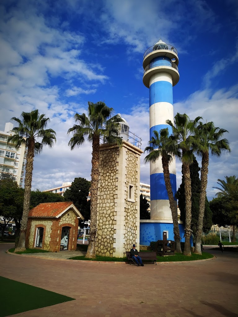Antiguo Faro De Torre Del Mar