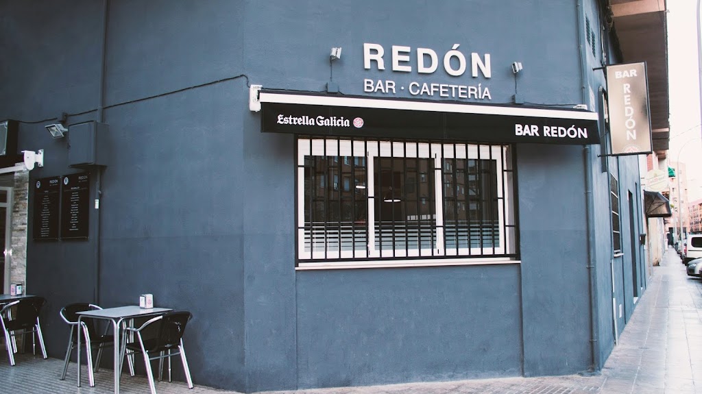 Redon Bar-Cafeteria