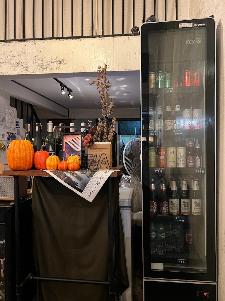WAAK​ Cafe and Bistro의 사진