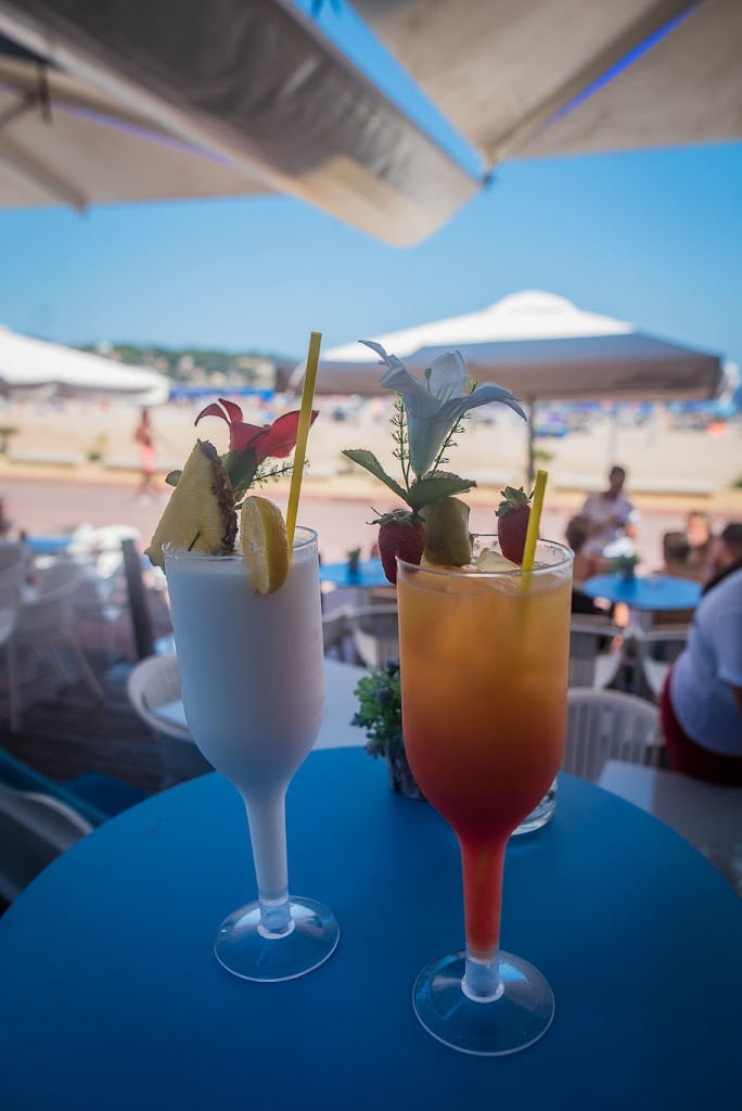 Blue Bar Lloret de Mar — Comida y bebida