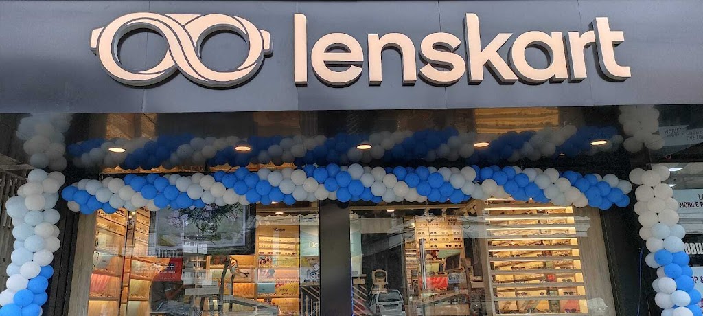 Lenskart Com At Chalakudy Thrissur