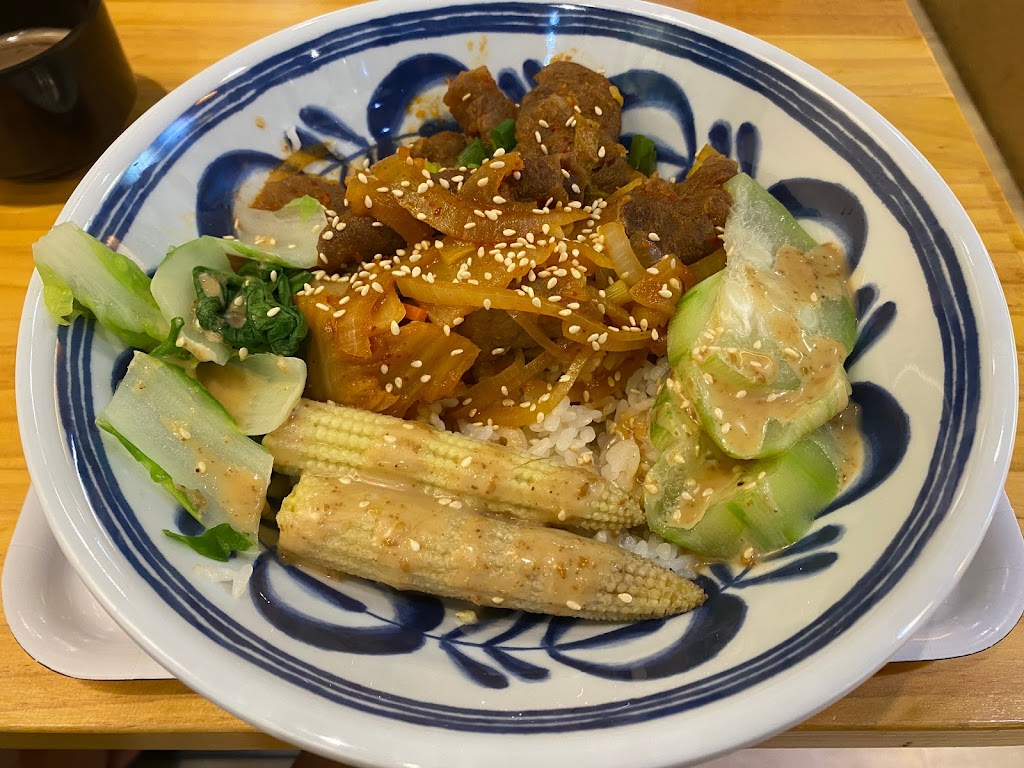 惡霸丼飯烏龍麵 的照片