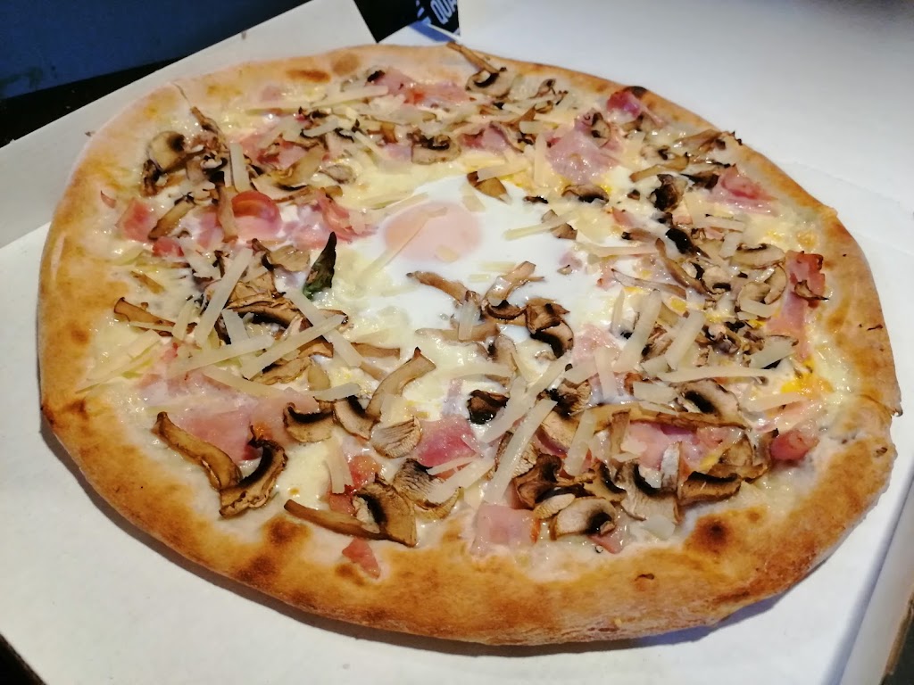 Ristorante Pizzeria Mamma Mia — Comida y bebida