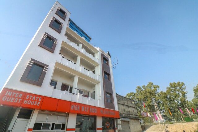 Oyo 65527 Hotel Inter State