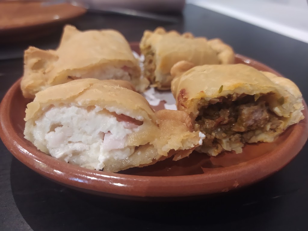 El Argentino Puro Sabor — Empanada