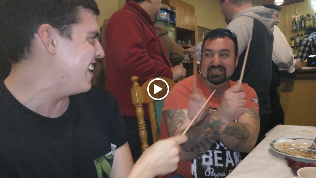 Restaurante Chino Sur — Videos