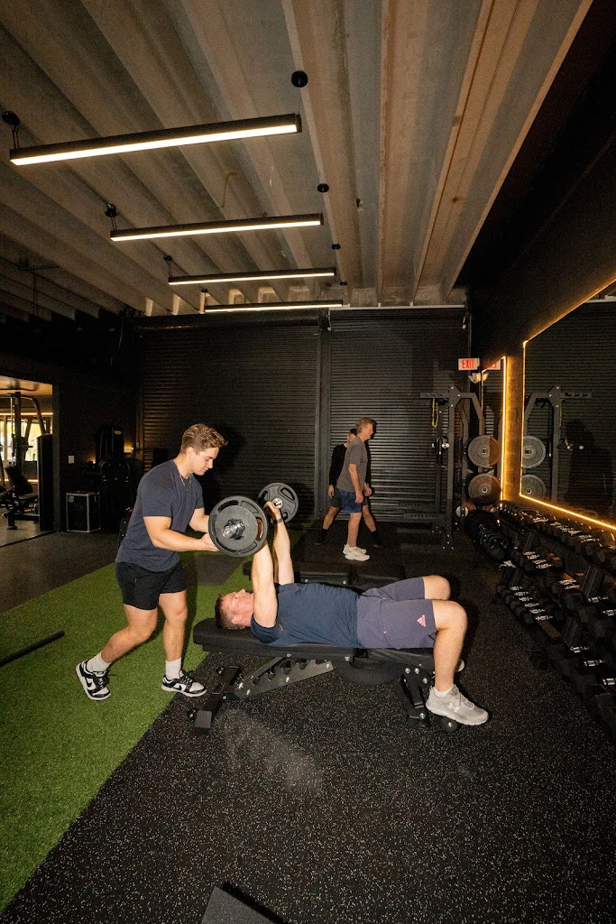  Summit Health & Fitness