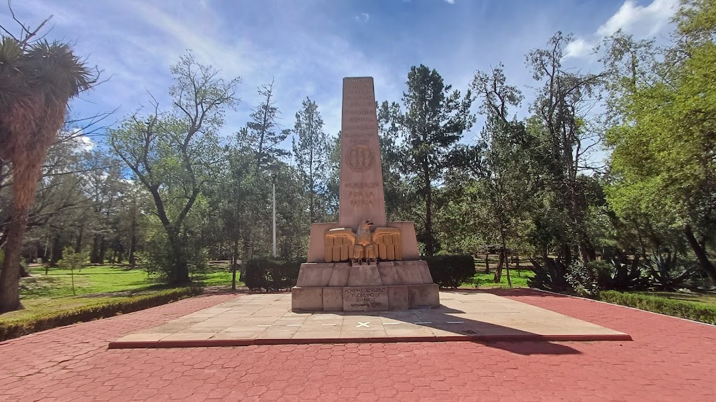 Monumento A Los Ninos Heroes