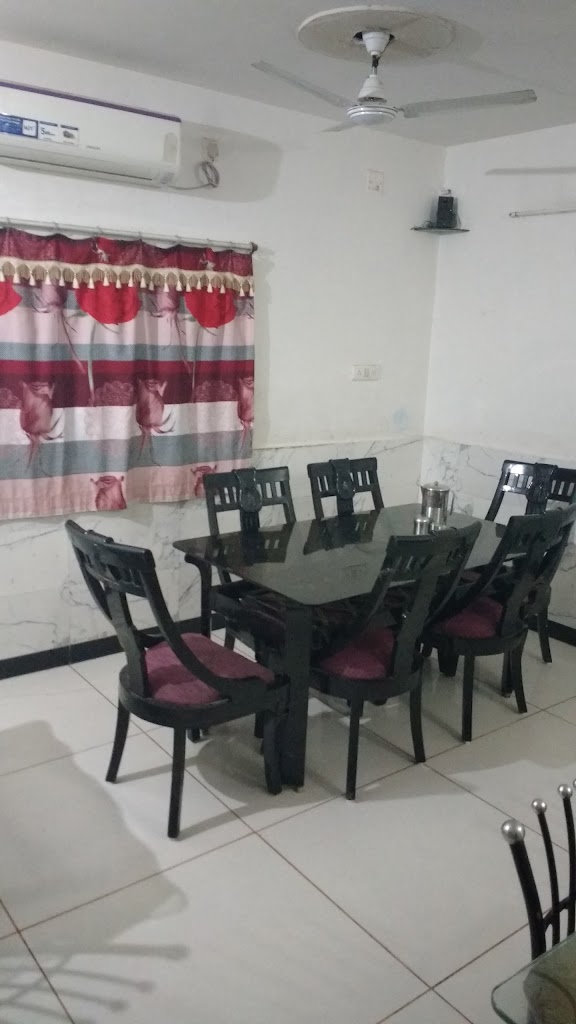 Shiv Hotel Restaurant