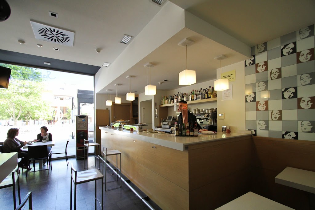 Cafe Bar Saoly — Ambiente