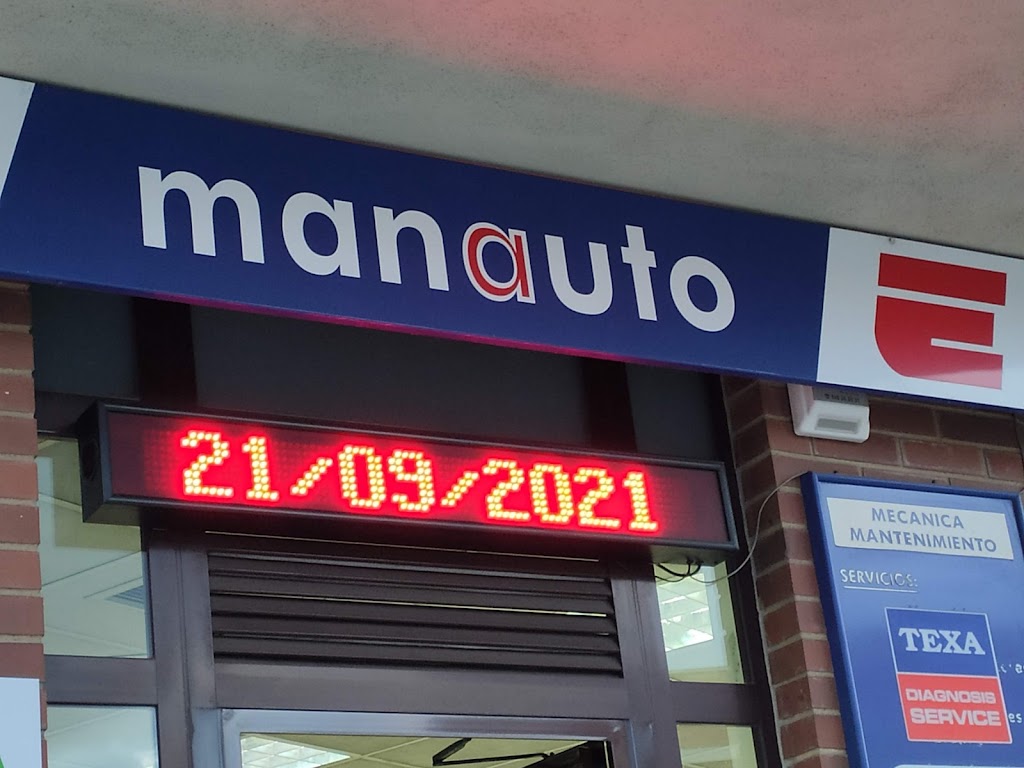 Talleres Manauto — Exterior