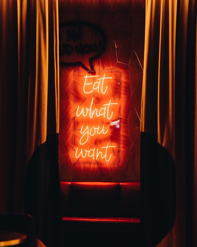 Eleven Lounge