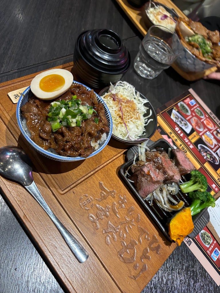 開丼 燒肉vs丼飯 台中秀泰店 的照片