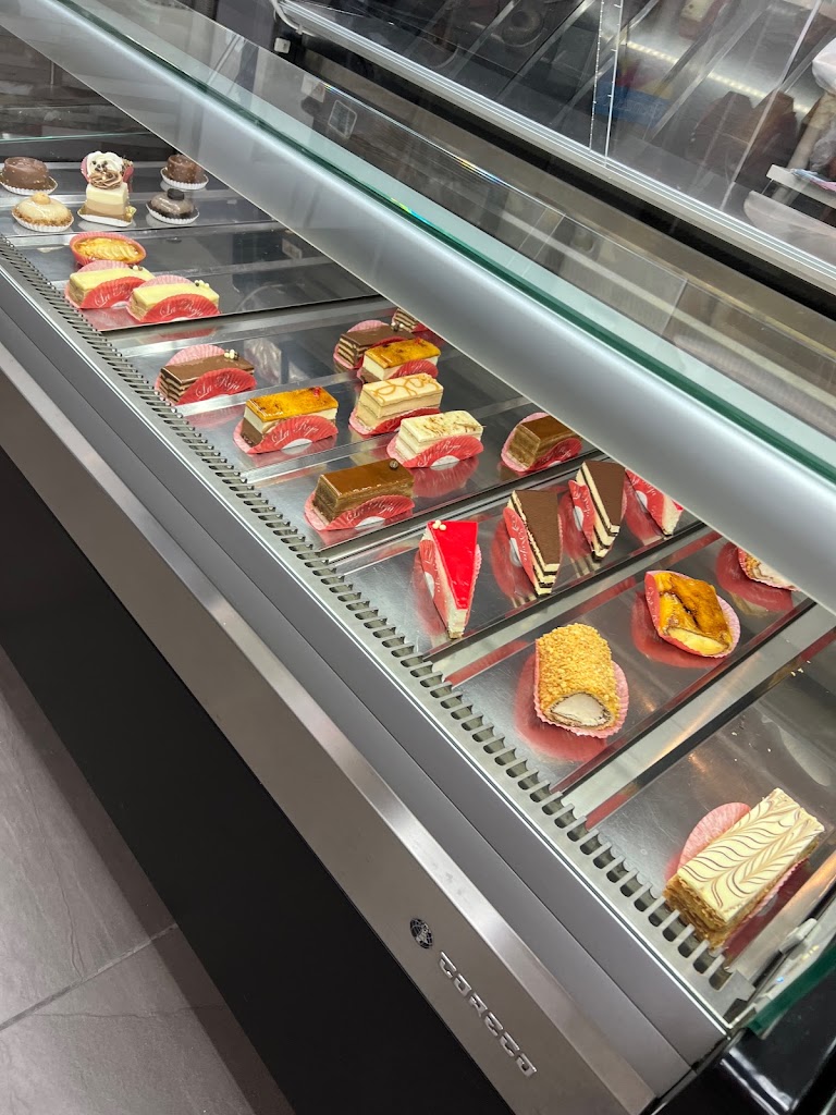 Pasteleria la Roja — Pastel