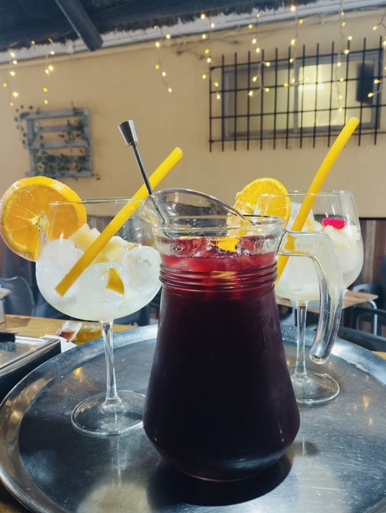 Pizzeria Restaurante L'CLAVE del SOL — Comida y bebida