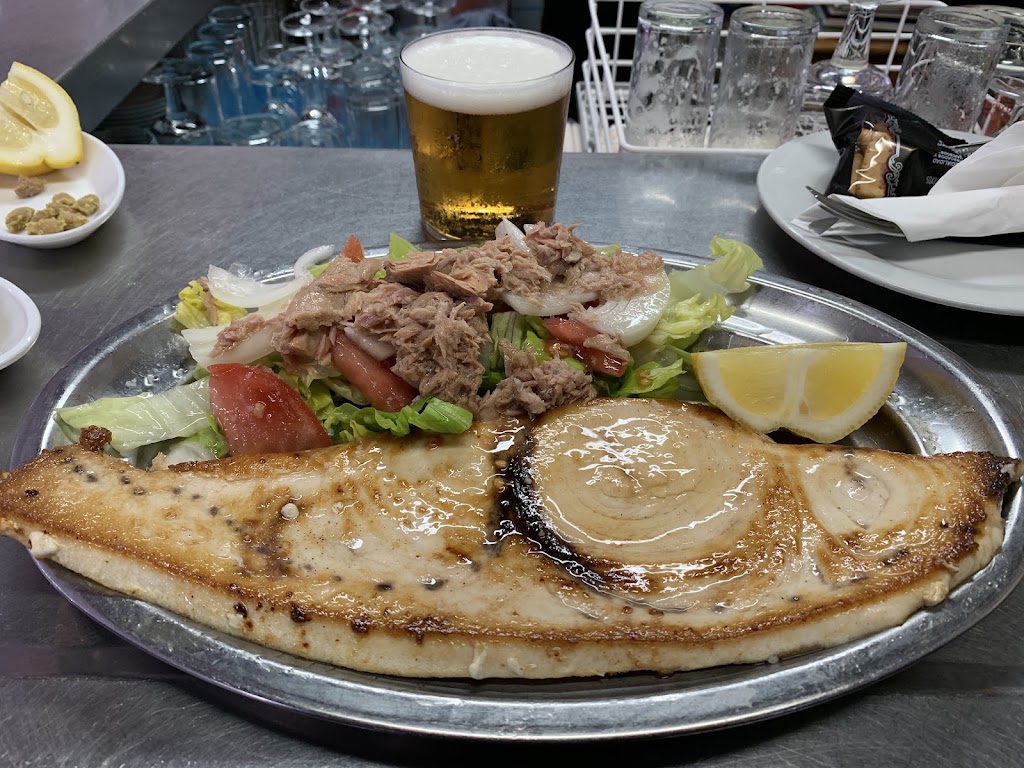 Nuevo Hermanos Tomilleros — Comida y bebida