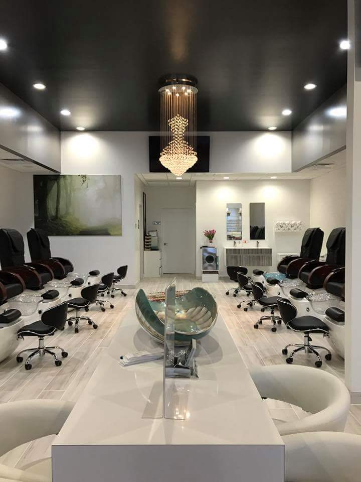 Divine Nail Spa - Sioux Falls, SD