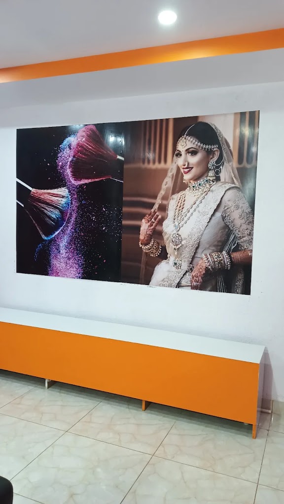 Prachi Ladies Beauty Parlour