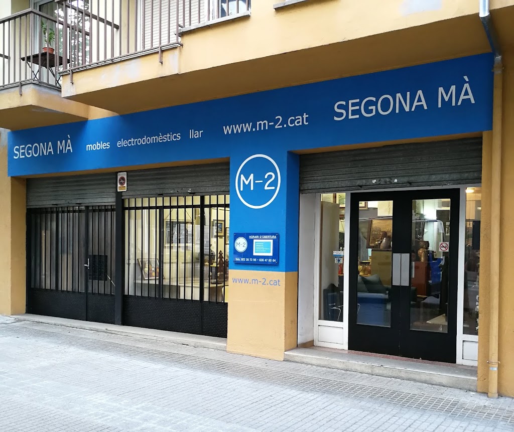 M-2. Botiga de Segona Ma. Mudances.