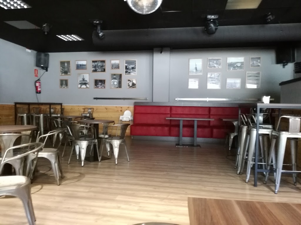 Bar 8Miles — Ambiente