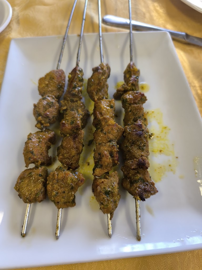 Bar restaurante la marina — Comida y bebida