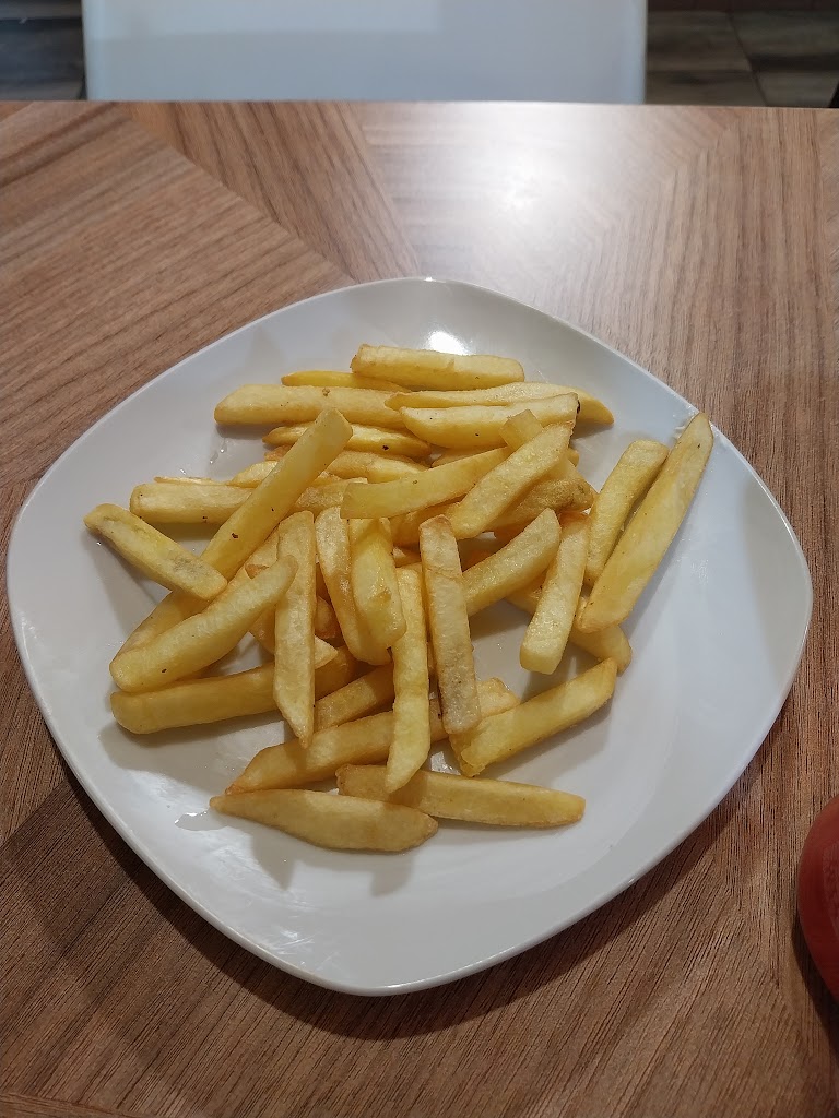 Real kebab & pollo frito — Papas fritas